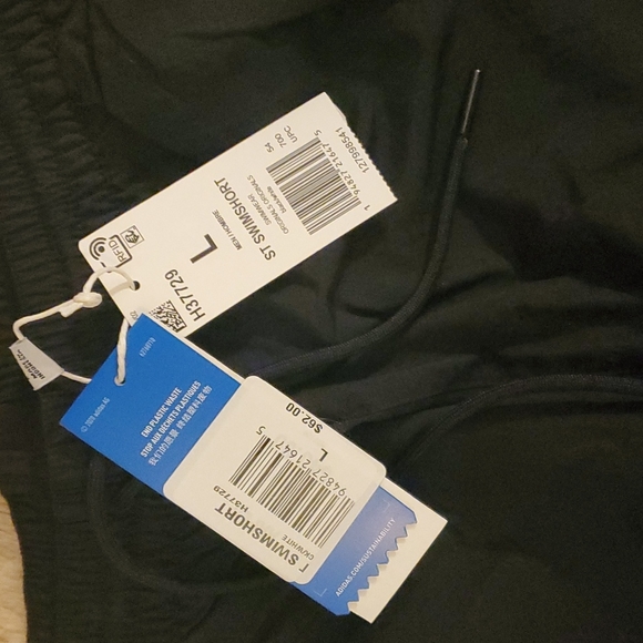 Adicolor Shattered Trefoil Swim Shorts Black - Picture 9 of 9